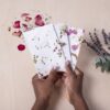 Kikkerland   Crafters Maak je eigen bloemenpapier - Hobby - Creatief - Knutselen