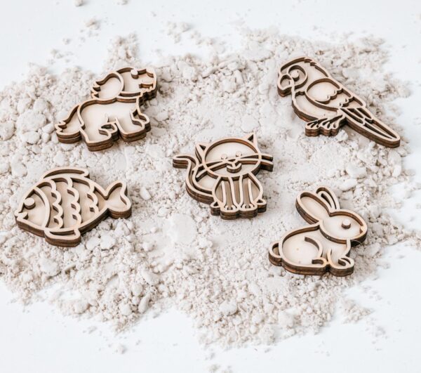Leuk met Letters – Kleine Vultray Set Huisdieren | Sensorisch houten speelgoed