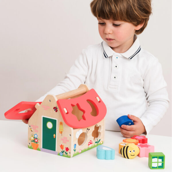 Houten vormenstoof voor peuters – New Classic Toys speelgoed