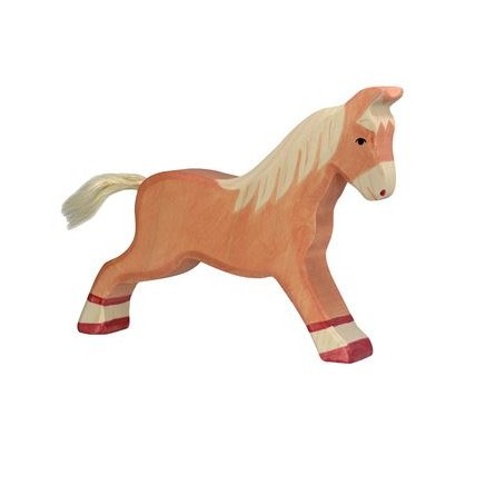 Van duurzaam hout handgemaakte rennend paard waldorf geinspiteerd van Holztiger bij Het Speellab