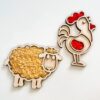 houten schaap tray gevuld met speelrijst Het Speellab