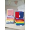 Pittenzak regenboog en pastel regenboog sensory bean bag van Pit and Play