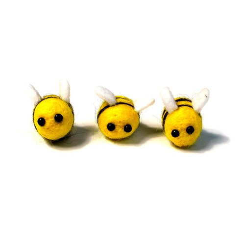 Zachte vilten bijtjes voor fantasierijk spel met natuur en insecten